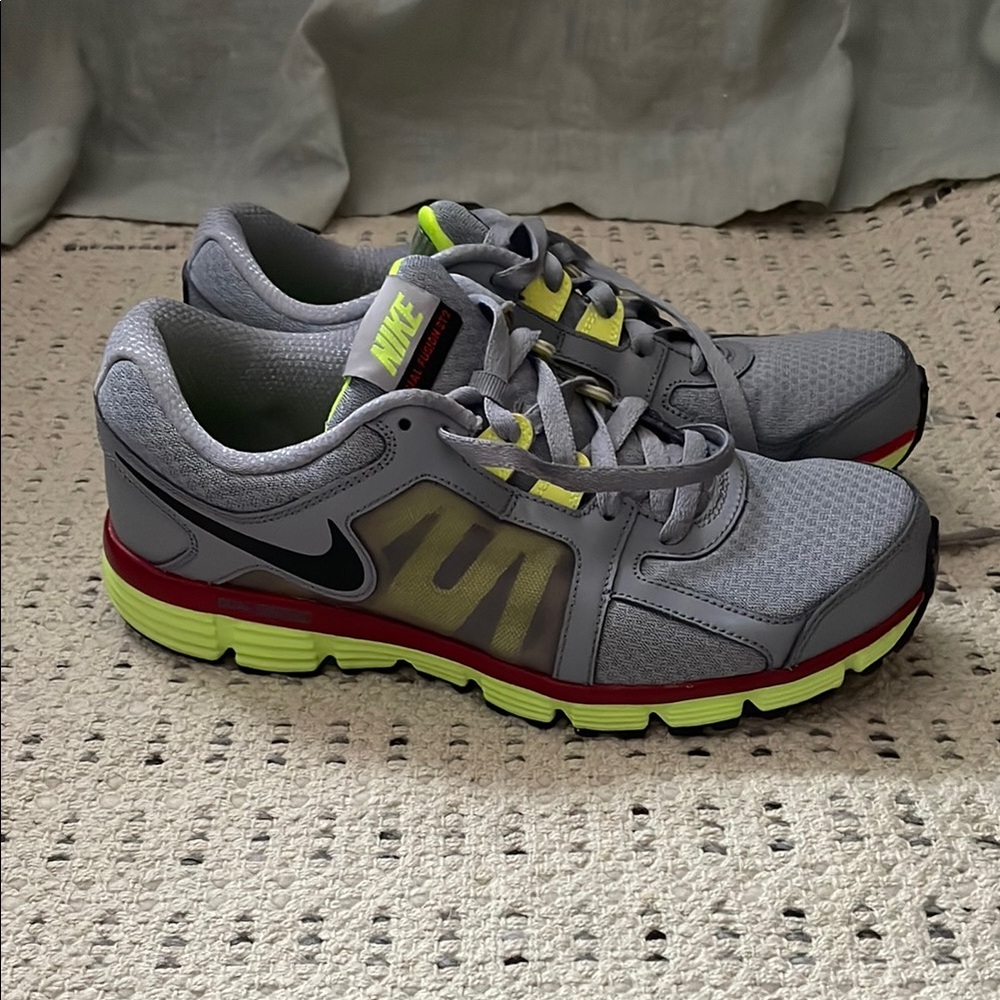 Nike Gray and Yellow Athletic Shoes with Cushioned Midsole